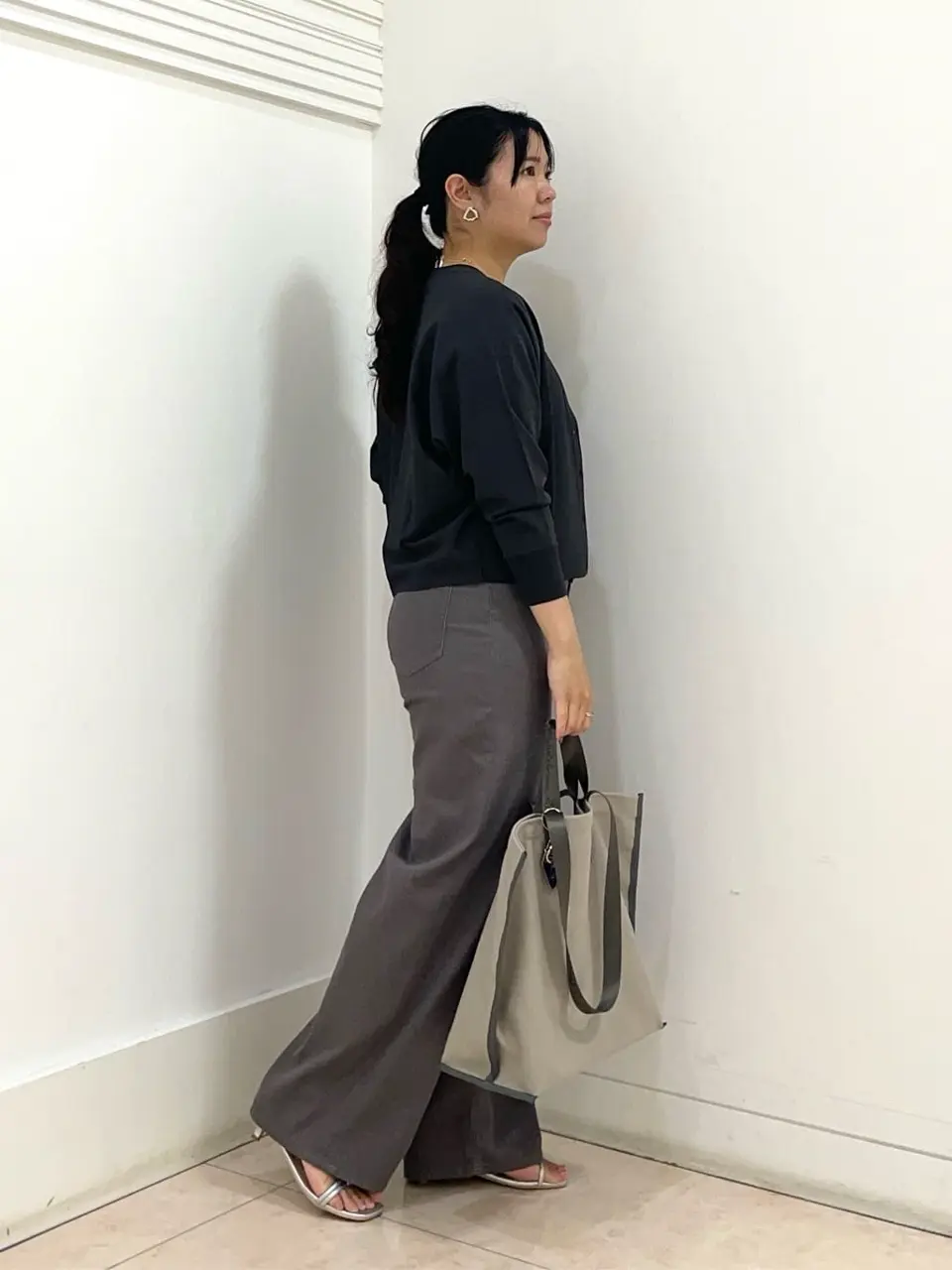 自由区 misato コーディネート画像