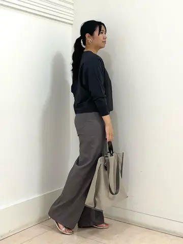 自由区 misato コーディネート画像