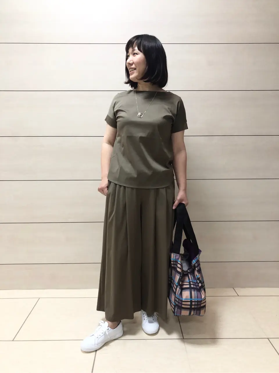 自由区 伊藤 コーディネート画像