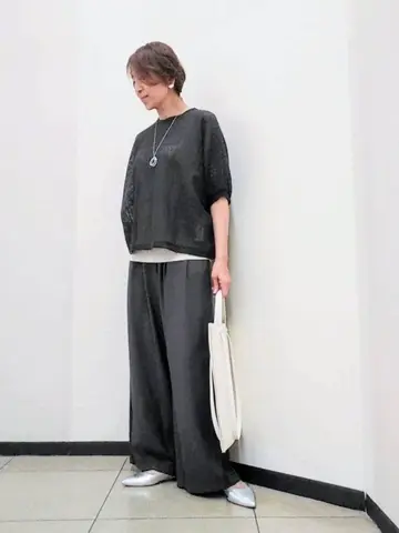 自由区 浅野 コーディネート画像