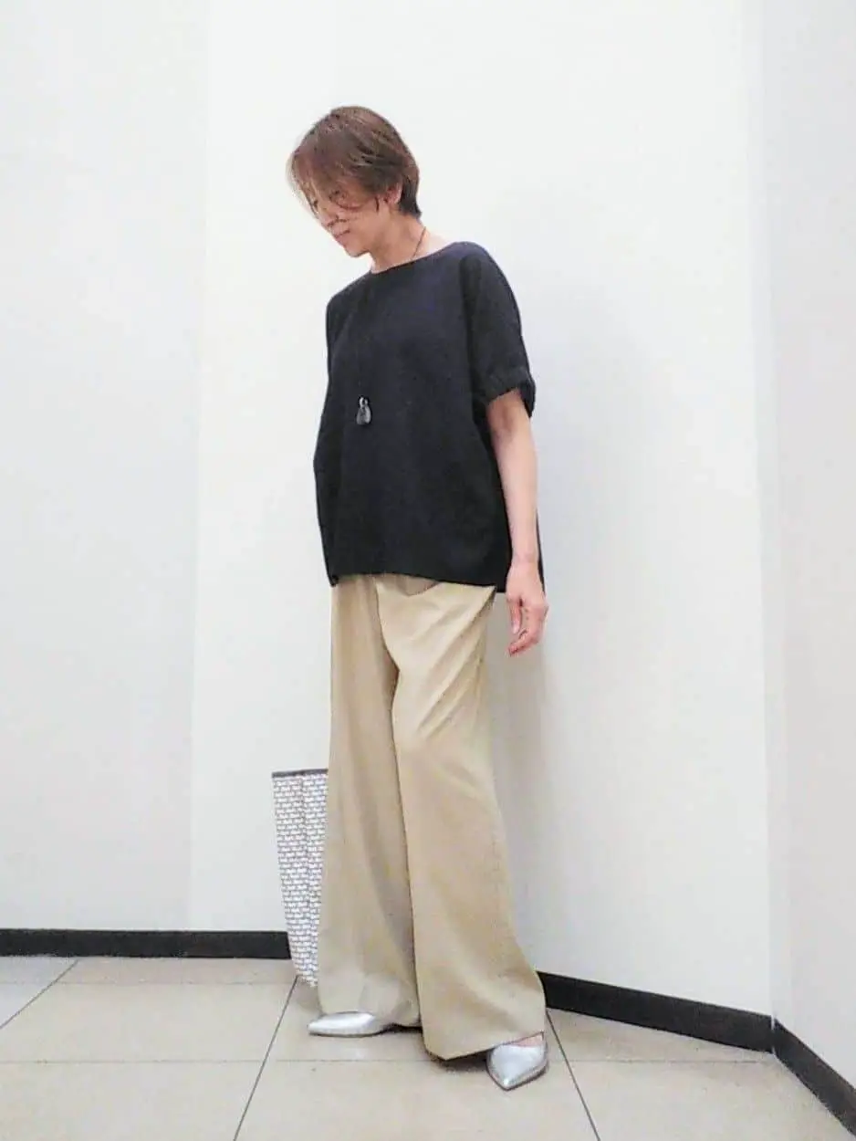 自由区 浅野 コーディネート画像