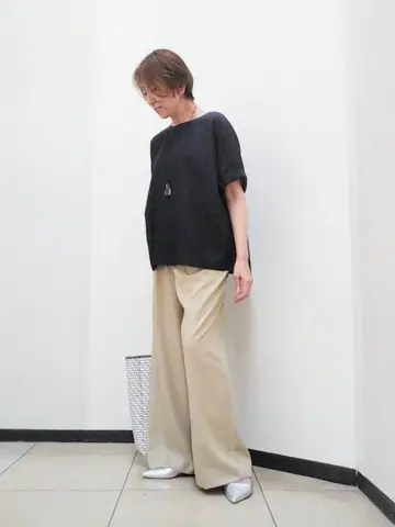 自由区 浅野 コーディネート画像