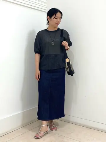 自由区 misato コーディネート画像