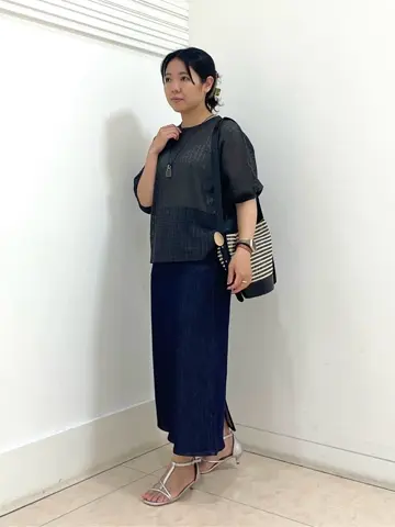 自由区 misato コーディネート画像