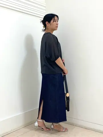 自由区 misato コーディネート画像