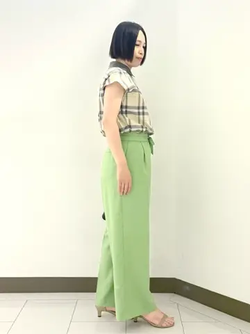 自由区 南 コーディネート画像