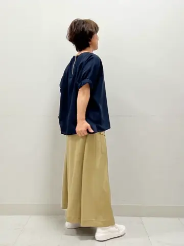 自由区 スタッフ コーディネート画像