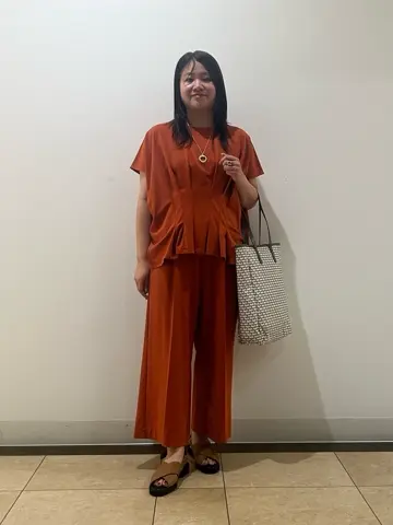 自由区 藤﨑 コーディネート画像