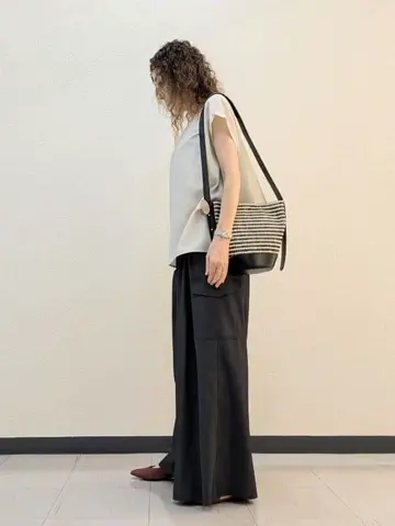 自由区 半澤 コーディネート画像