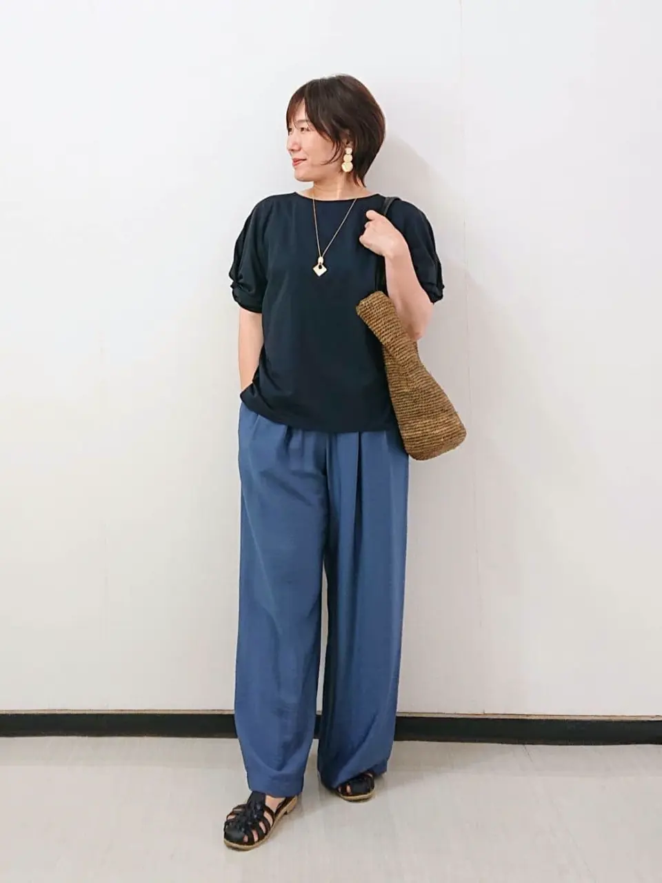 自由区 近藤 コーディネート画像