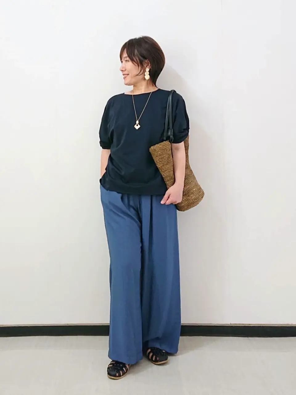 自由区 近藤 コーディネート画像