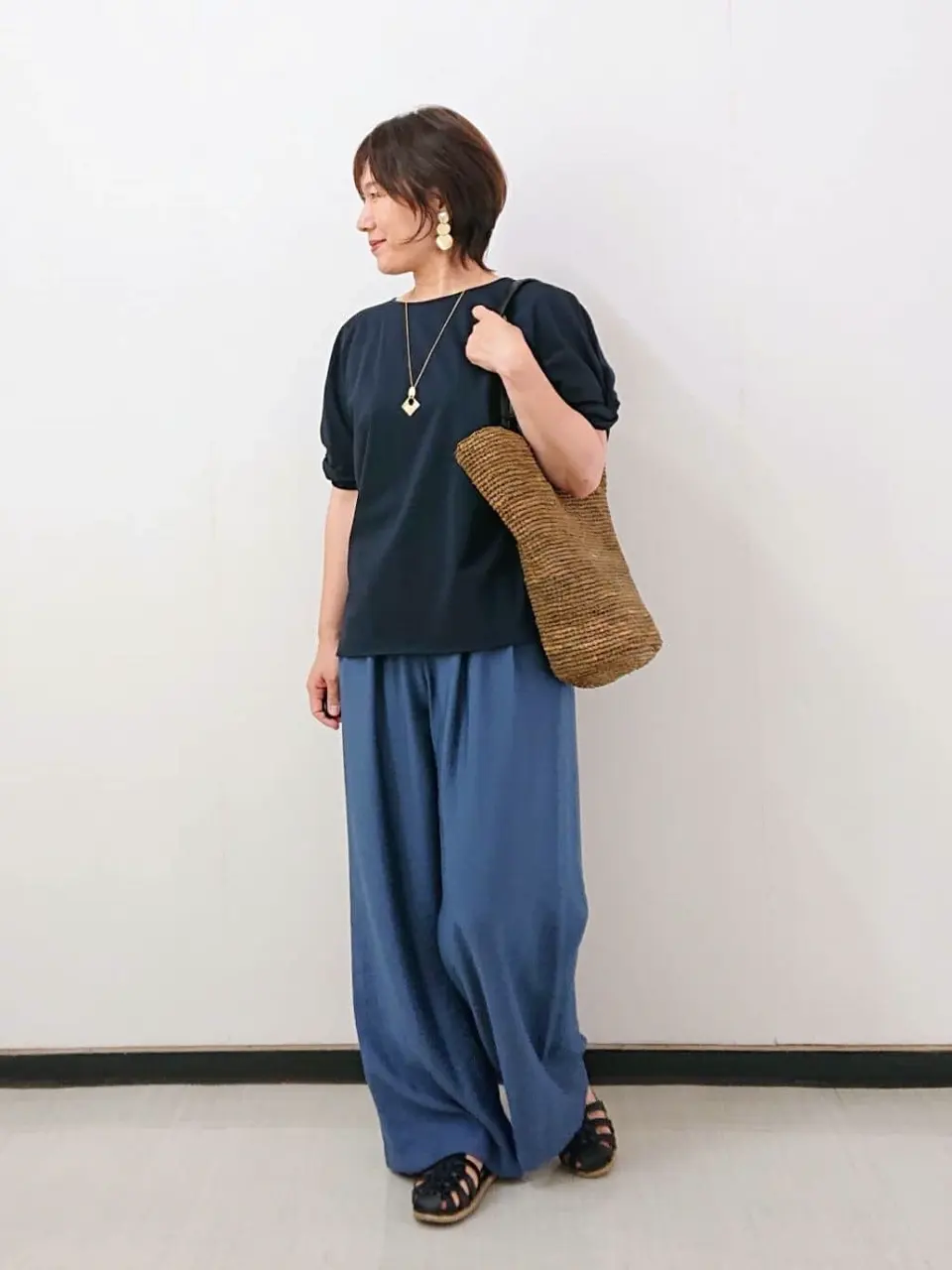 自由区 近藤 コーディネート画像