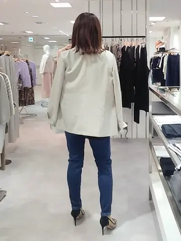 自由区 東 コーディネート画像