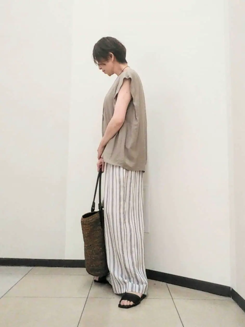 自由区 浅野 コーディネート画像