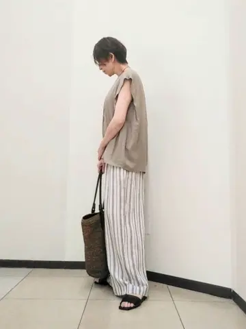 自由区 浅野 コーディネート画像