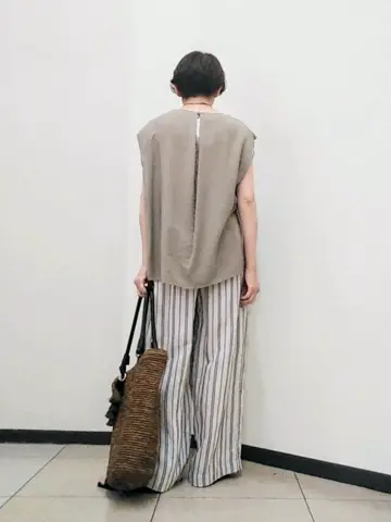 自由区 浅野 コーディネート画像