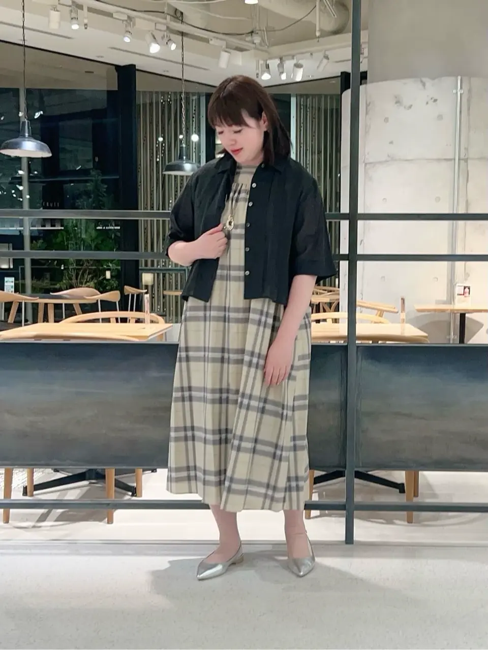 自由区 うめだ コーディネート画像