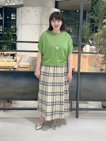 自由区 うめだ コーディネート画像