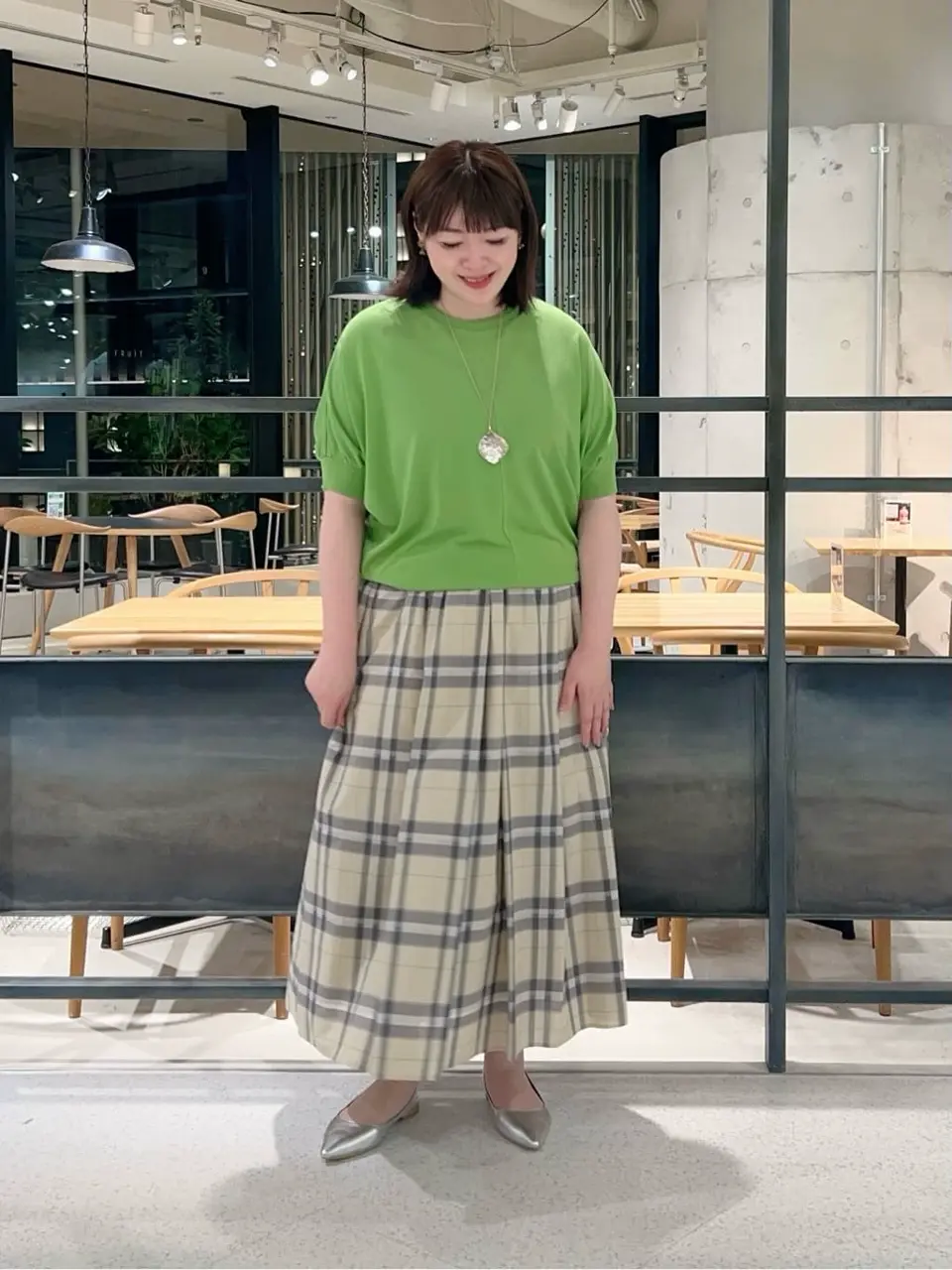 自由区 うめだ コーディネート画像