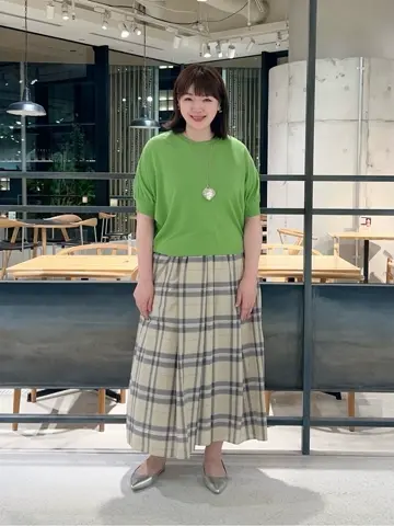 自由区 うめだ コーディネート画像