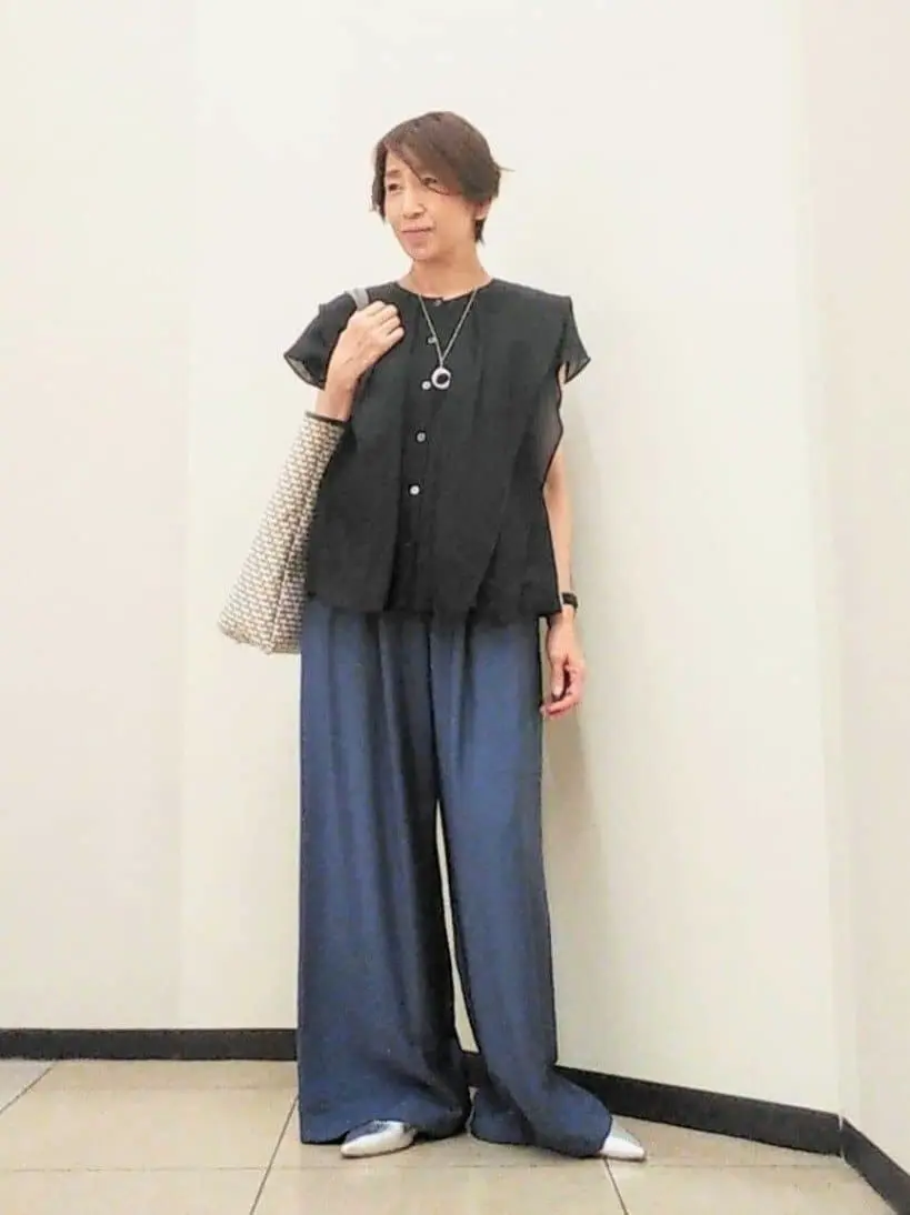 自由区 浅野 コーディネート画像