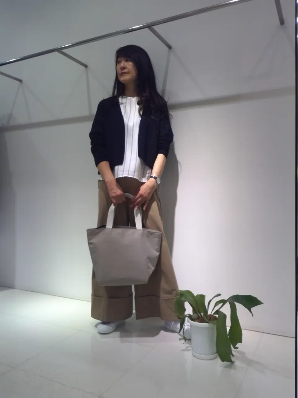  新保 コーディネート画像