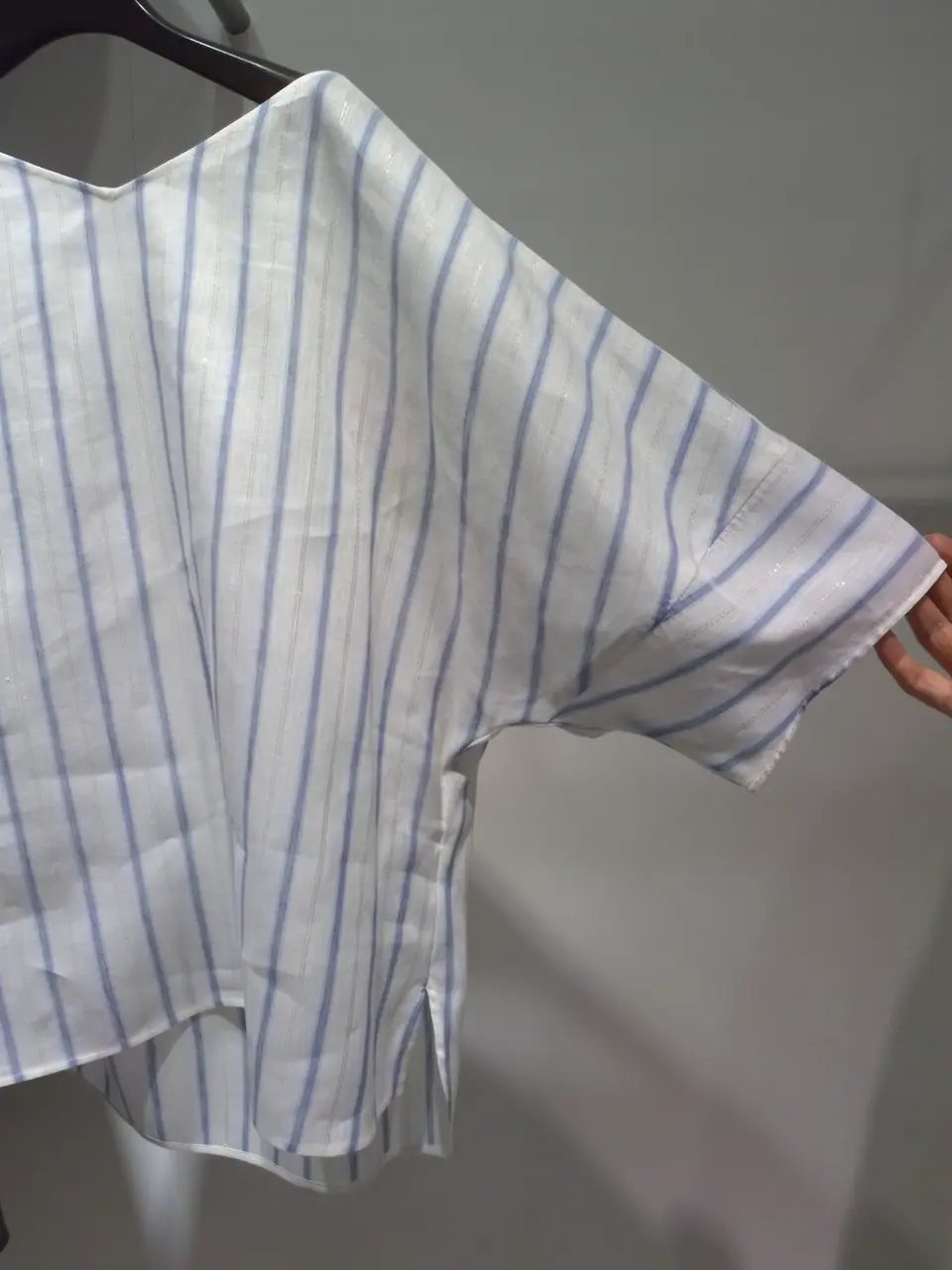 自由区 新保 コーディネート画像