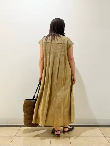 自由区 藤﨑 コーディネート画像