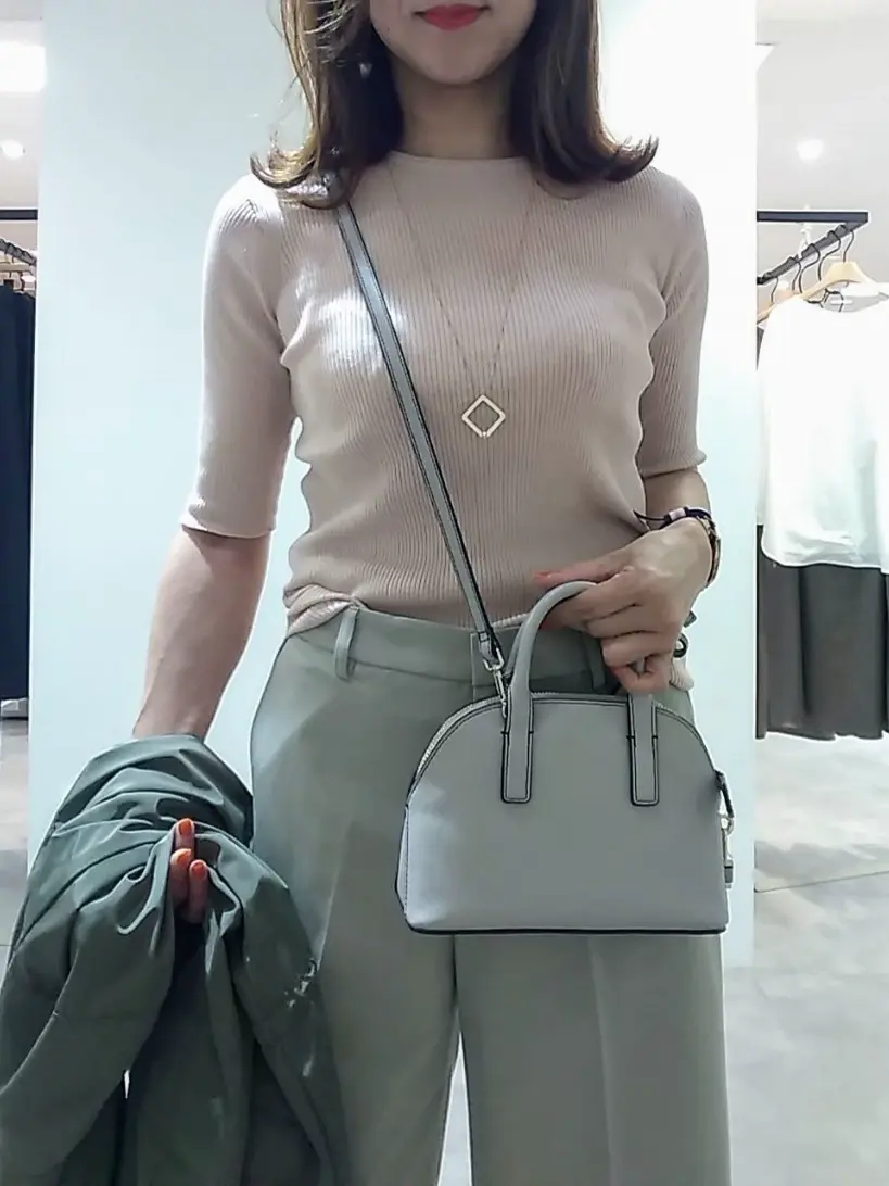 自由区 東 コーディネート画像