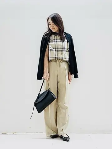 自由区 スタッフ コーディネート画像