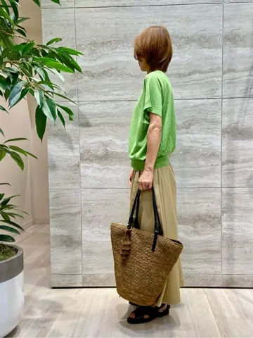 自由区 Ishii コーディネート画像