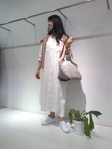 自由区 新保 コーディネート画像