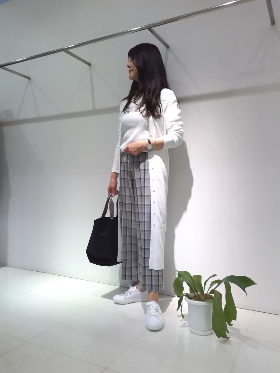  新保 コーディネート画像