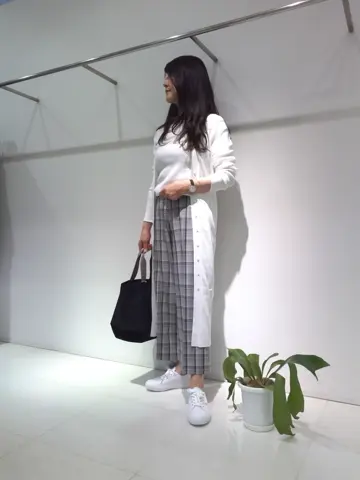 自由区 新保 コーディネート画像