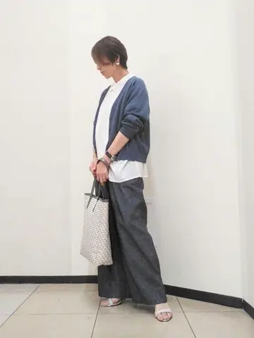 自由区 浅野 コーディネート画像