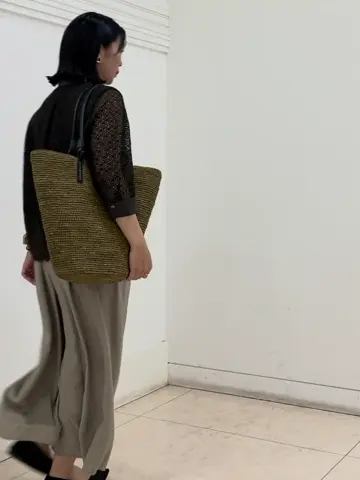 自由区 misato コーディネート画像