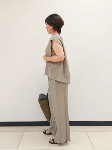 自由区 近藤 コーディネート画像