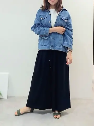 自由区 東 コーディネート画像