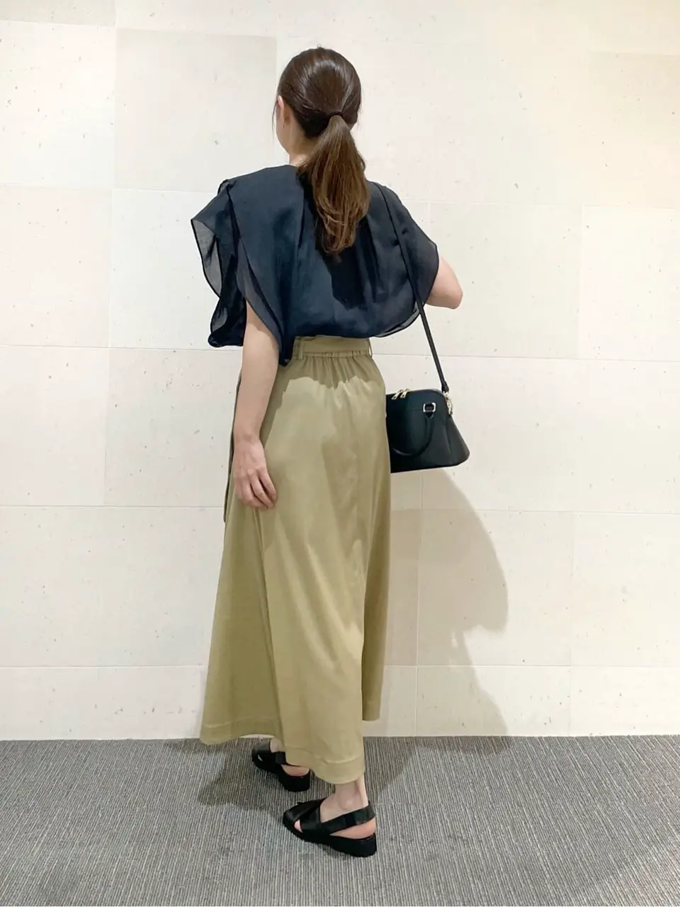 自由区  若旅 コーディネート画像