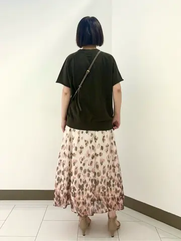 自由区 南 コーディネート画像