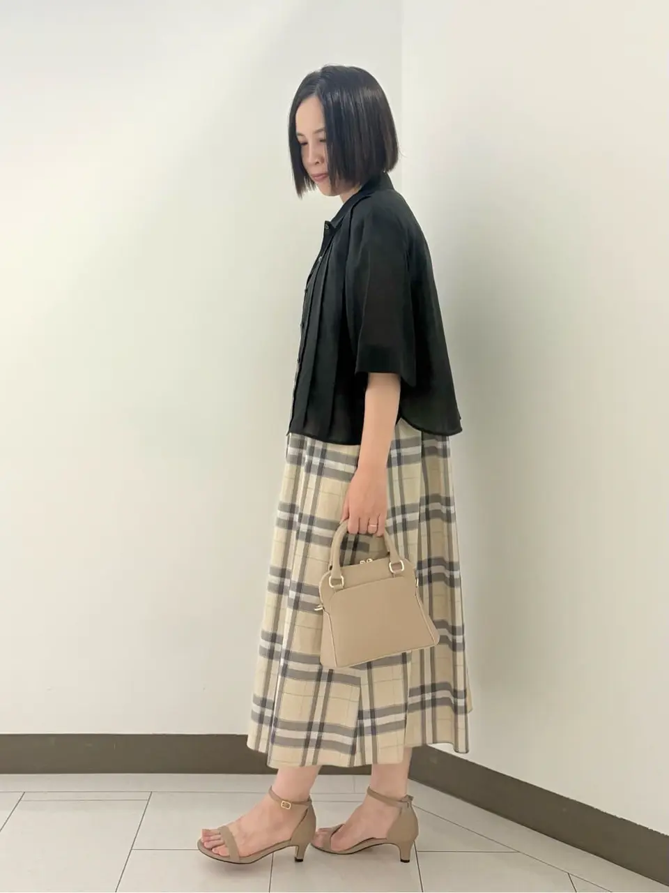 自由区 南 コーディネート画像