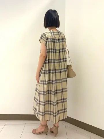 自由区 南 コーディネート画像