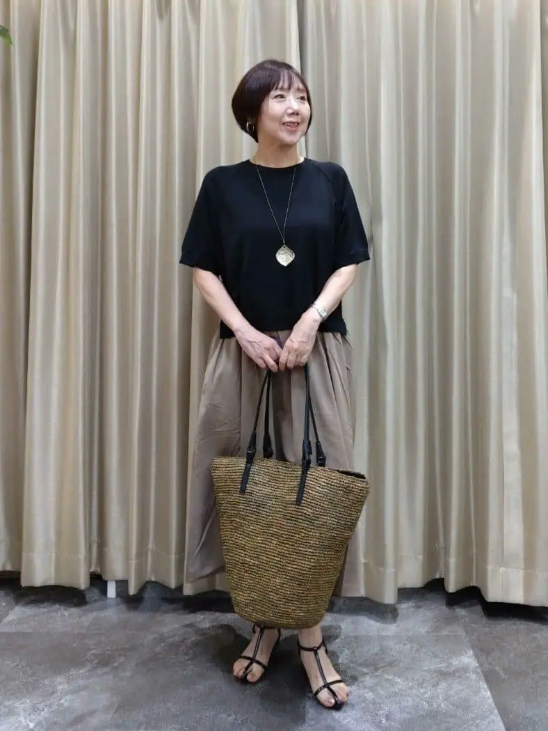 自由区 鶴田 コーディネート画像