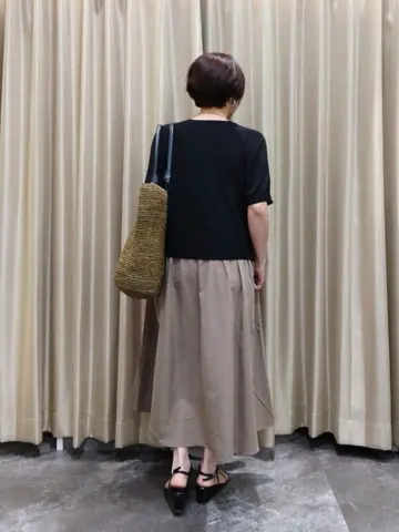 自由区 鶴田 コーディネート画像