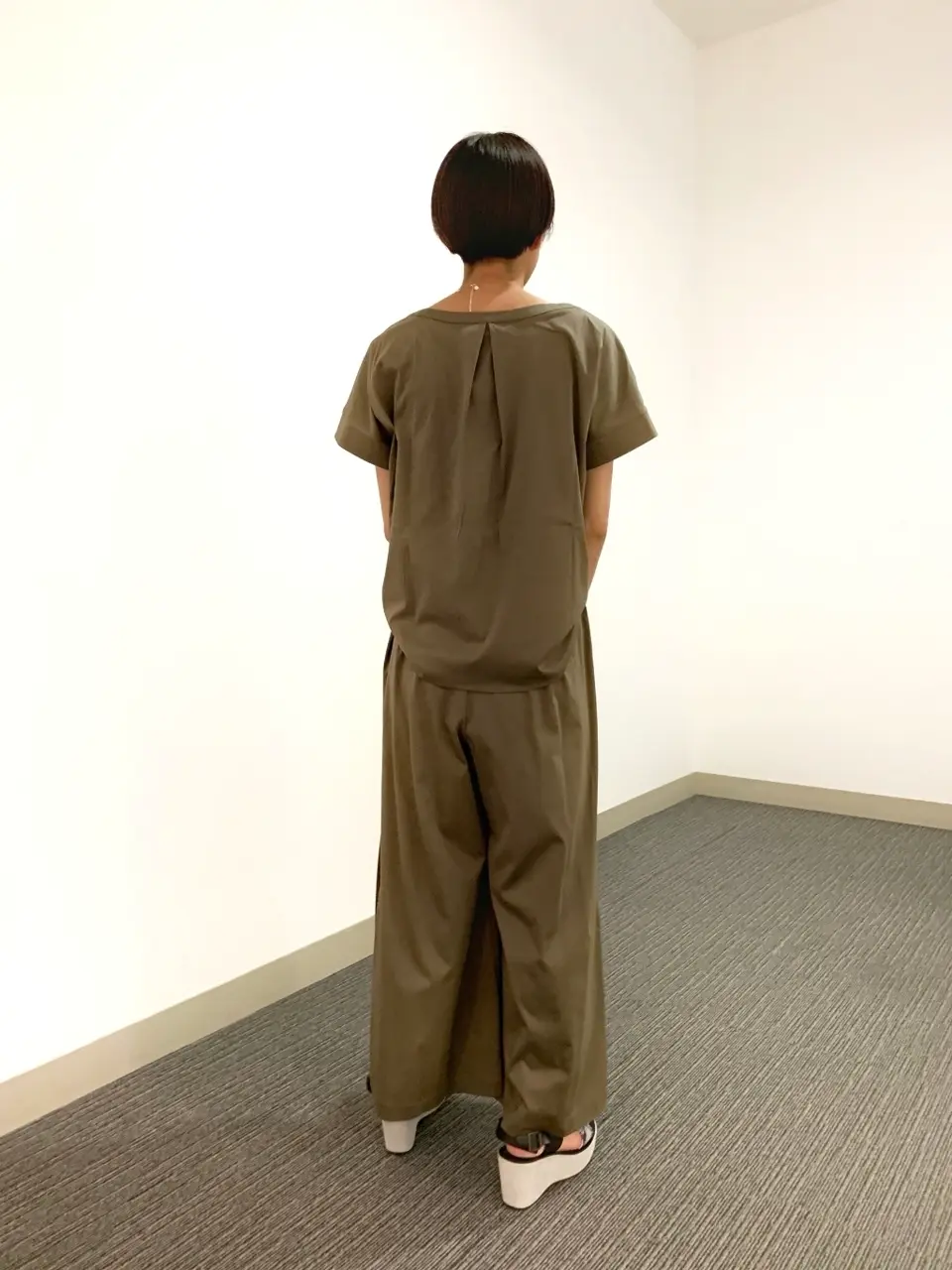 自由区 河野 コーディネート画像