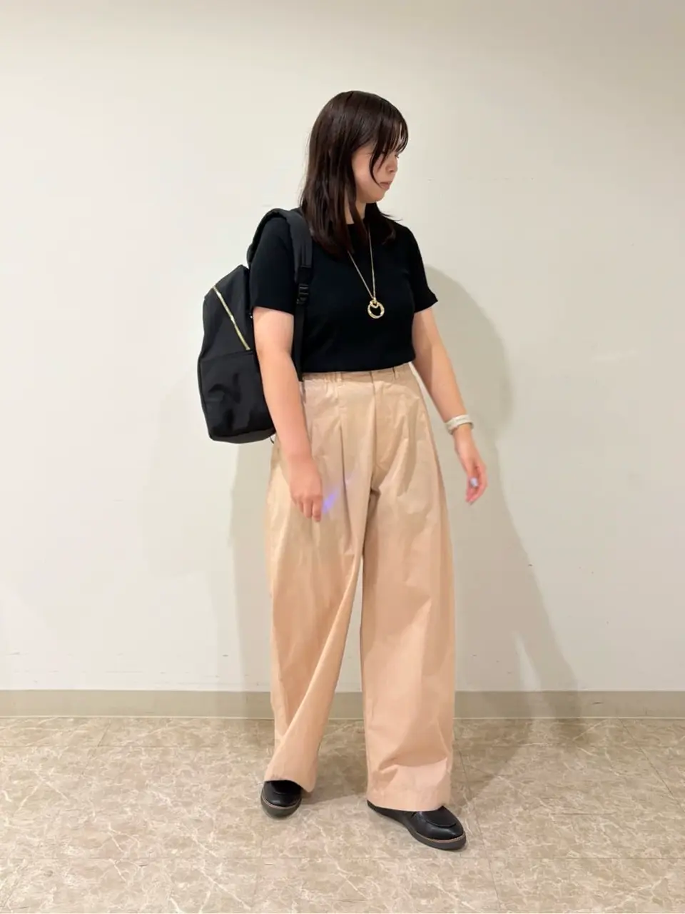 自由区 篠﨑 コーディネート画像