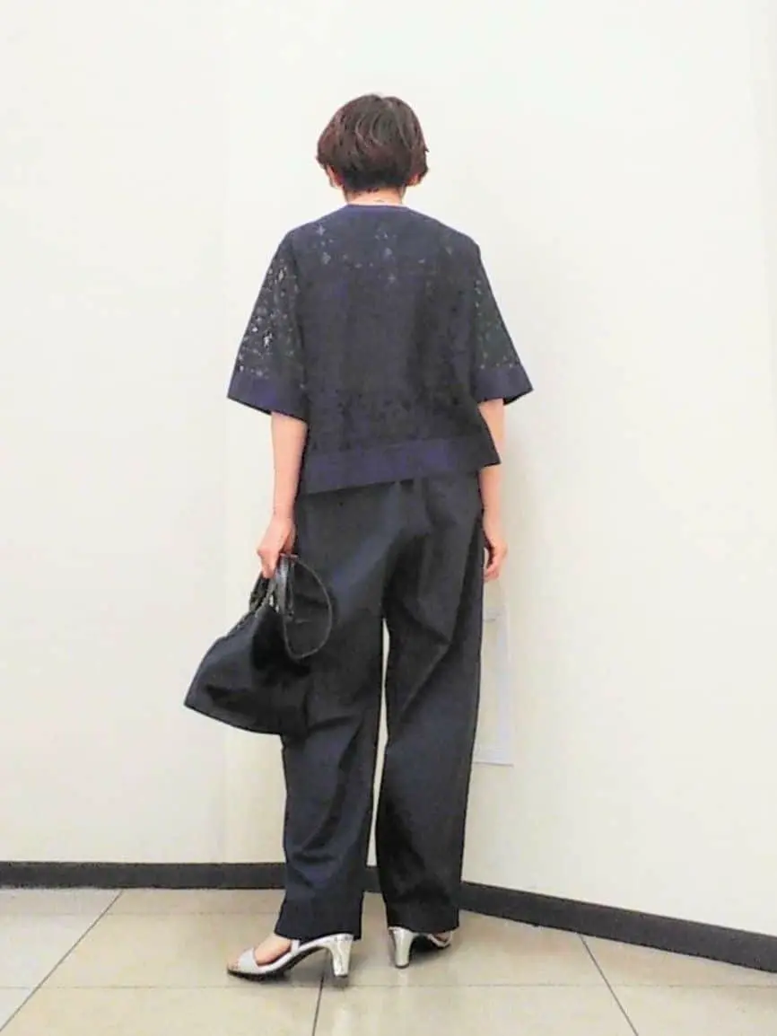 自由区 浅野 コーディネート画像