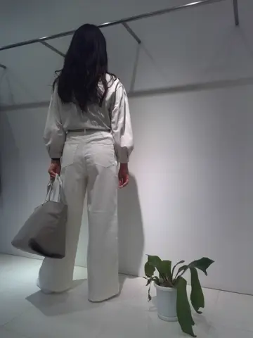 自由区 新保 コーディネート画像