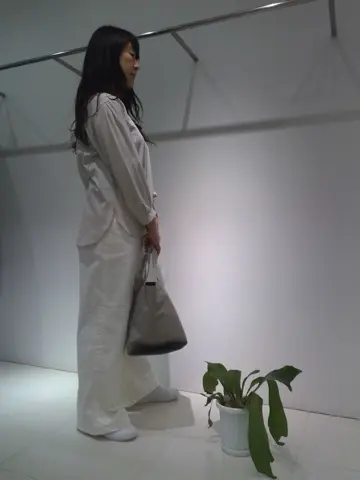 自由区 新保 コーディネート画像