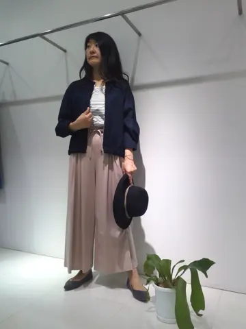 自由区 新保 コーディネート画像